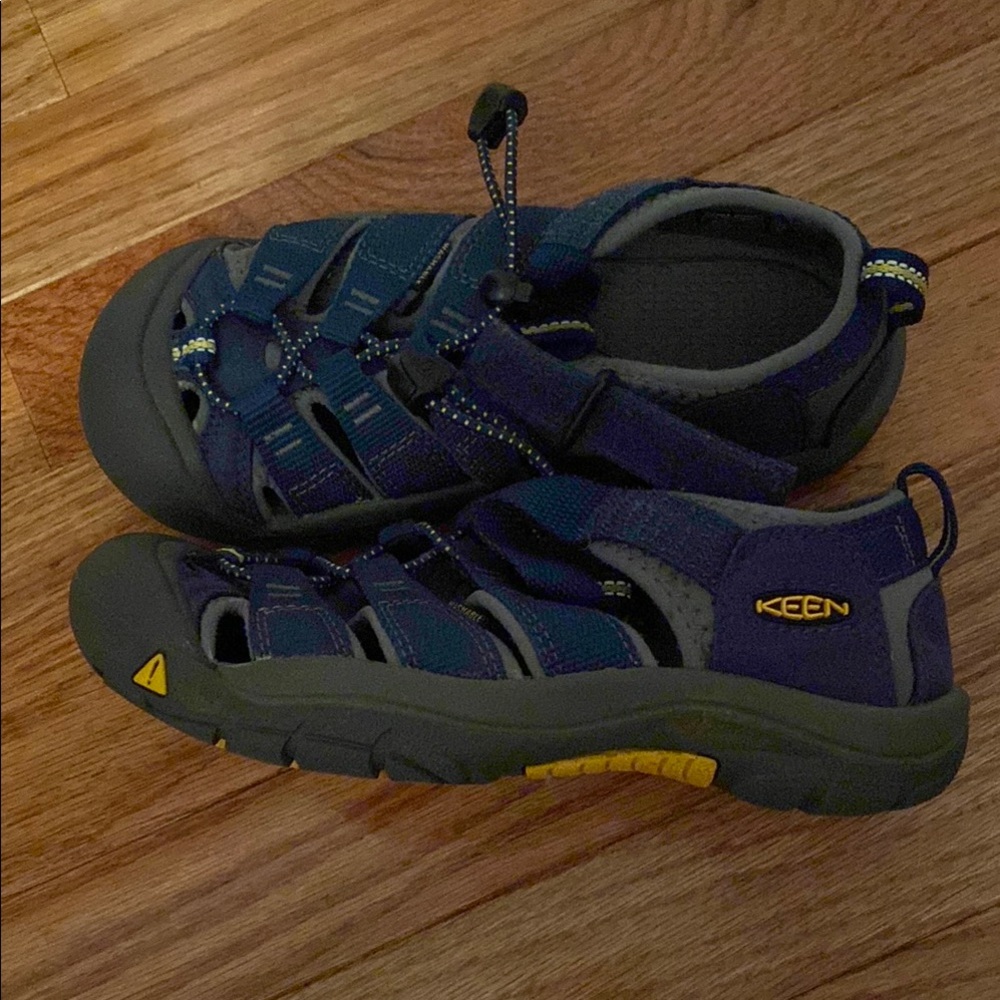 KEEN Kids' Navy and Yellow Sandals